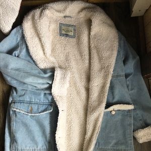 Ashley Vintage Charm oversized jean jacket ✨